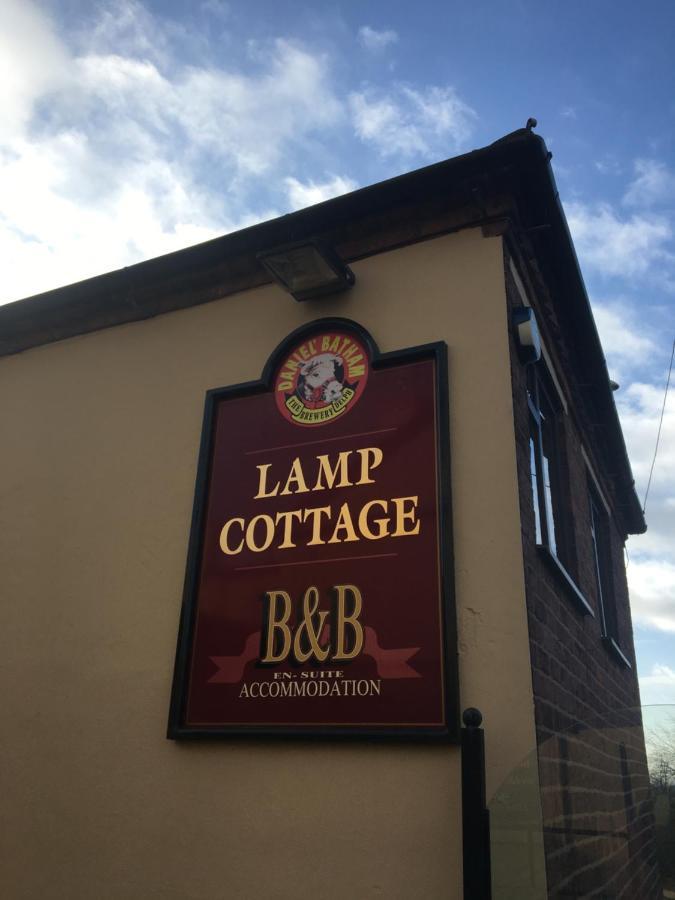 The Lamp Tavern Hotel Dudley Bagian luar foto
